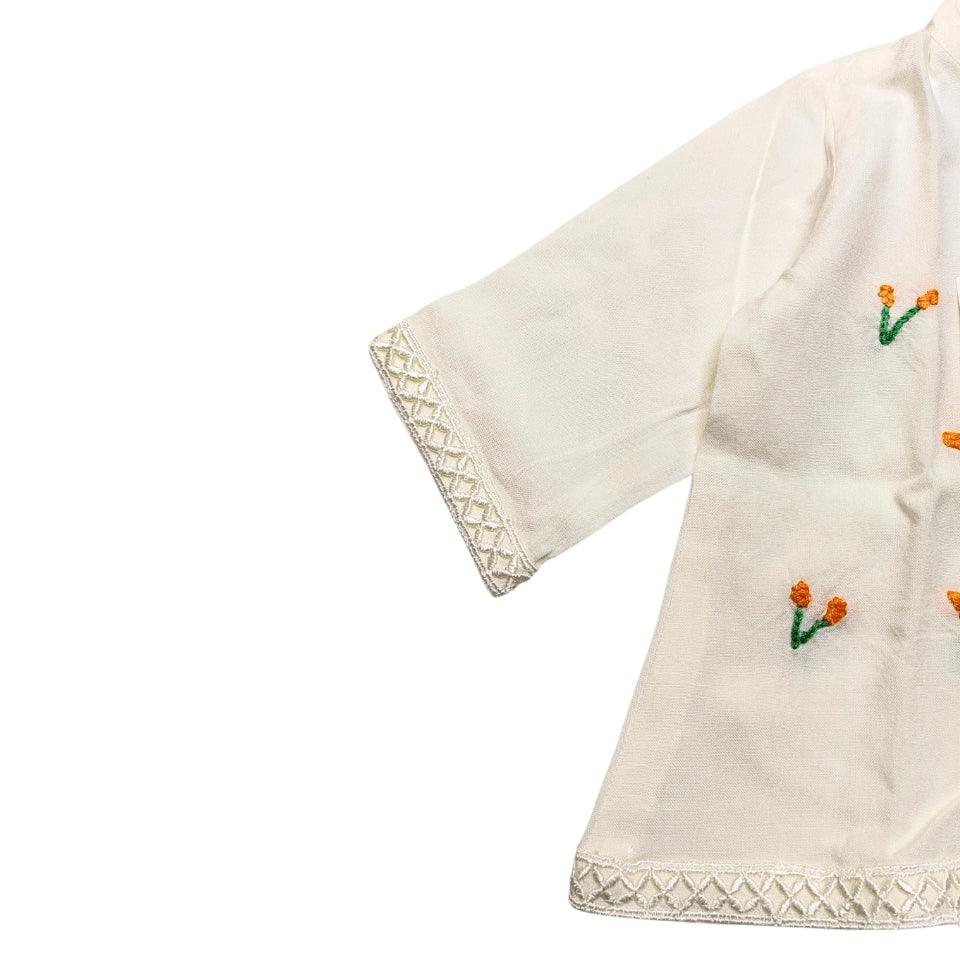 M&H Hand-Embroidered White Baby Girl Ensemble (0-3 Months) – Timeless & Cozy