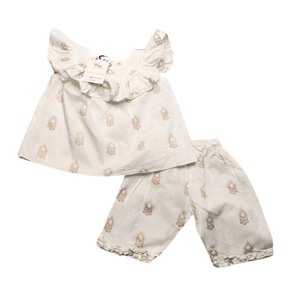 M&H Ruffled White & Gold Motif Baby Girl Set (6-12 Months) – Lightweight & Chic